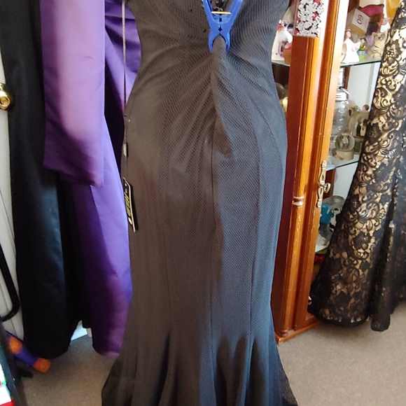 New With Tags Beautiful Nox Apparel Dress - Picture 5 of 6